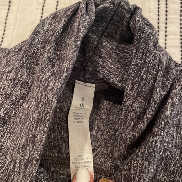 Lululemon mock neck long sleeve, 6 - Picture 2 of 5